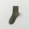 Army green men's cotton crew socks, breathable mesh summer thin daily casual solid color sock - One Size / Army Green