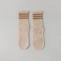 Chaussettes de yoga en coton pour femme, antidérapantes avec picots et rayures style. - Taille unique / Khaki