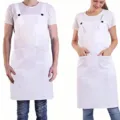Tablier de travail blanc réglable avec doubles bretelles et poches multiples pour les serveurs. - Blanc