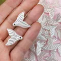 Pendentifs en forme de queue de sirène perle ABS percés pour bijoux de chaîne de téléphone - 20mm Trou Env 1.2mm / Queue de poisson blanc cassé