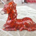 Red crystal chip unicorn resin figurine desktop ornament lucky home decor cute craft - Red Jasper