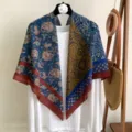 Retro elegant printed square scarf, versatile thin sunscreen shawl for women summer decor. - 2