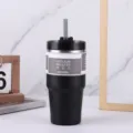Gobelet isotherme en acier inoxydable avec paille et couvercle, tasse de voyage noire 20oz. - Noir