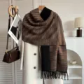 Eleganter doppelseitiger gestreifter Herbst-Winter-Schal mit Fransen in Braun und Schwarz - 190cm / Kaffeebraun