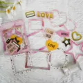 Juego de pegatinas creativas rosas y amarillas para marcos de fotos DIY y scrapbooking - 16 Piezas/Paquete / Palabras de Sakura