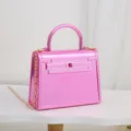 Sac de soirée rose mini Kelly élégant, sac à bandoulière tendance avec chaîne dorée. - Rose