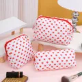 Joli ensemble de trousses de maquillage matelassées à cœurs rouges, pochette cosmétique. - Trousse de maquillage 18*12*10 / Cœur Rouge