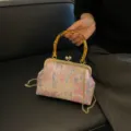 Borsa da sera ricamata rosa a conchiglia con manico in bambù e tracolla a catena oro - Stile Manico in Bambù / Rosa (Manico in Bambù)