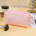 Trousse de maquillage en peluche rose, pochette douce et duveteuse, rangement voyage. - Rose