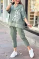 Ensemble décontracté vert pour femme haut ample et pantalon déchiré stylé mode. - S / Haut et bas / Vert