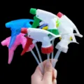 Colorful plastic replacement trigger sprayer nozzle for gardening and household spray bottles. - Caliber 2.8cm with tube / Colorful