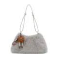 Graue flauschige Kunstfell-Schultertasche mit niedlichem Monster-Anhänger für den Winter - Mit Anhänger / Grau