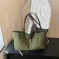 Elegante bolso tote grande de lona verde oliva con correas de cuero marrón para oficina - Bolso Individual / Verde