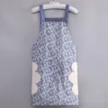 Grembiule da cucina in tela con stampa floreale e asciugamani laterali per cucinare. - Stile Asciugamani / Piccole Foglie Blu