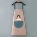 Grembiule da cucina impermeabile con stampa di ragazza cartone animato e tasca - Vestibilità regolare / Rosa antico con tasca blu