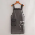 Grembiule da cucina impermeabile in TPU con tasca, design grigio con stampa orsetto. - Tasca Laterale Orso / Regolare 75cm / Nero