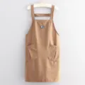 Grembiule da cucina in cotone marrone con bretelle e tasche, variante da cucina. - Kaki