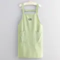 Grembiule da cucina in cotone verde da donna, grembiule morbido e traspirante con tasche e bretelle. - Verde chiaro