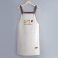 Waterproof kitchen apron with pockets, cute design for cooking, baking and restaurant work. - Regular Fit / Gray