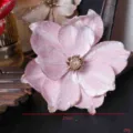 Rosa Samt Weihnachtsblume mit Goldrand, 21cm Festbaum Dekoration Kranz Requisite für Hotel. - Rosa