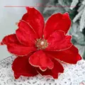 Rote Samt Weihnacht Blume 21cm 29g Goldrand künstliche Christstern Feiertag Baum Deko. - Rot