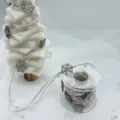 Weihnachtsband Rolle mit Glitzer Schneeflocken und Perlen Details fuer Feiertag deko - Schneeflocke / 5 Meter/Packung / Silber