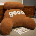 Cuscino da lettura in morbido pile teddy con supporto per collo e braccioli per il massimo. - 40*60cm / Marrone