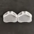 Cuscinetto avampiede in silicone bianco stretto con fori traspiranti per scarpe col tacco. - Versione Stretta / Bianco