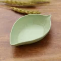 Light green leaf shaped wheat straw small seasoning dish, mini dipping sauce bowl for table. - Bulk/Unpackaged / Green