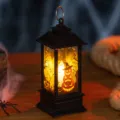 Lanterna decorativa di Halloween con zucca luminosa e fantasmi per decorazioni da tavolo. - Tripla Zucca