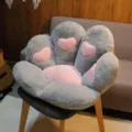 Graues und rosa Katzenpfoten Plüsch Stuhlkissen, bequemes weiches Sitzkissen für Gaming Stuhl. - Weiß (Grauer Herz-Druck)