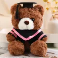 Niedlicher Abschluss Teddybaer Plueschspielzeug mit Doktorhut und Robe Stofftier Geschenk - Dunkelbraune und rosa Streifen