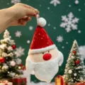 Süßer Weihnachtsmann Plüsch Anhänger Dekoration für Weihnachtsbaum und festliche Geschenke. - Weihnachtsmann / 30x18cm