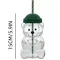 Niedlicher Teddybär Glas-Strohbecher mit grünem Mützendeckel, klarem kreativem Trinkbecher 15cm - 550ml / Transparent