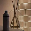 Minimalist glass aroma diffuser bottle with reed sticks and refill, modern ins style home decor. - B (Includes 4 Aroma Sticks)