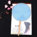 Éventail rond traditionnel chinois avec manche en bois et gland pour le bricolage Hanfu DIY. - Manche en Bois de Hêtre Bleu / Bleu