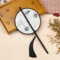 Mini klassieke ronde vouwwaaier met pandamotief en kwast voor Hanfu fotoshoot rekwisieten. - 35cm Lengte / Ronde Smaragd Bamboepanda
