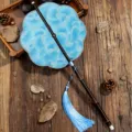Traditioneller langstieliger runder Fächer im antiken Stil für Hanfu und Tanz, elegantes Blau. - Achtblättriger Taillenfächer Blaue Perilla