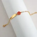 Pulsera de acero inoxidable dorada con dije de flor esmaltada roja y placa ID grabable. - Corazón Hueco (Flor Roja) / Color acero