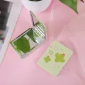 Specchio per trucco pieghevole a doppio lato portatile con motivo cactus, custodia in pelle PU. - Cactus