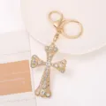 Porte-clés croix en strass doré exquis et pendentif de sac, accessoire de mode élégant. - Style de Croix 15
