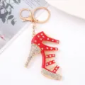 Llavero de zapato tacón alto con brillantes, elegante colgante decorativo para bolso. - Rojo