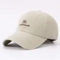 Beige Baseballkappe für Damen und Herren, klassischer gebogener Schirm mit Stickerei. - Reguläre Größe (56–60 cm) / Beige