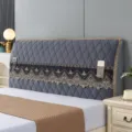 Gesteppte graue Betthauptabdeckung Detail mit exquisiter Spitzenborte und Tasche. - Betthaupt-Bezug (B 1,5 m, H 65 cm) / Luxuriöses Dunkelgrau