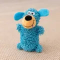 Gioco per cani in peluche a pelo lungo, sonoro e resistente, blu Bondi, 15cm per 11cm - Giocattolo per cani mop stridulo blu
