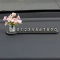 Jolie carte de stationnement temporaire avec vase rose, plaque d'immatriculation de tableau. - Panneau de stationnement strass fleurs de pêcher avec 4 jeux de chiffres