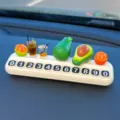 Placa de estacionamiento temporal de coche de resina, decoración bonita de salpicadero de vehículo. - Set de aguacate pelado a medias, aguacate, 2 naranjas pequeñas, 2 bebidas y placa de aparcamiento