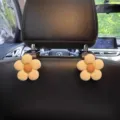 Leuke bloem auto hoofdsteun haak set, decoratieve dubbele achterbank organizer voor tassen. - Paar / Beige