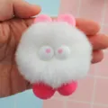 Lindo clip de ventilación para coche de monstruo de peluche suave con buen perfume. - Monstruo de Dos Patas / Blanco