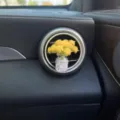 Cute car air vent perfume clip with yellow flower glass bottle interior decoration accessory - Gypsophila / Yellow
